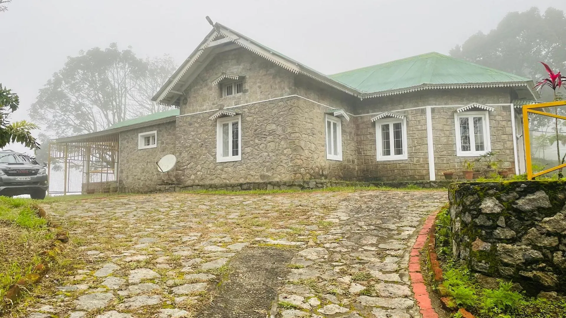 Ferienhaus Thottom Stays Private Bungalow Munnar